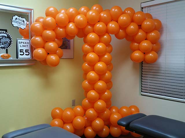 Balloon Column in the shape of the letter T