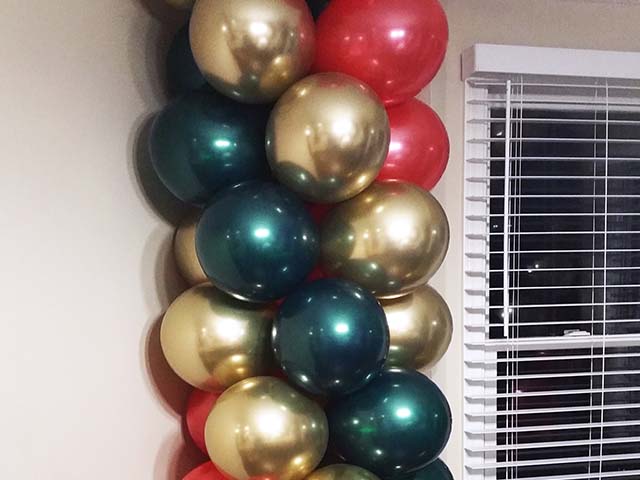 Balloon Column for Christmas