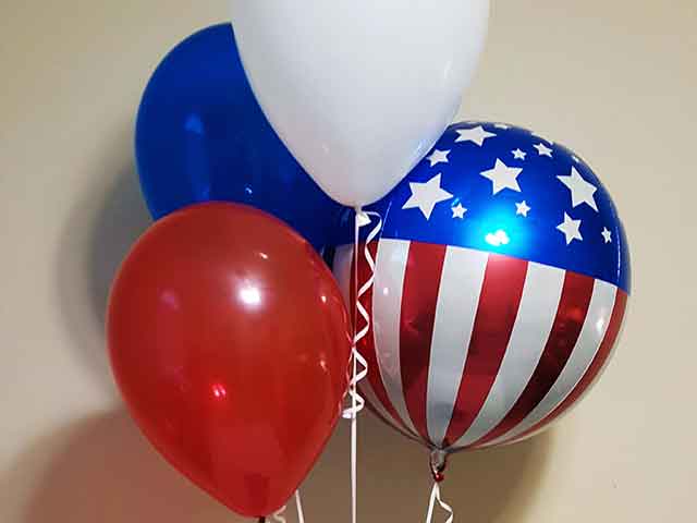 Independence Day bouquet with balloon base