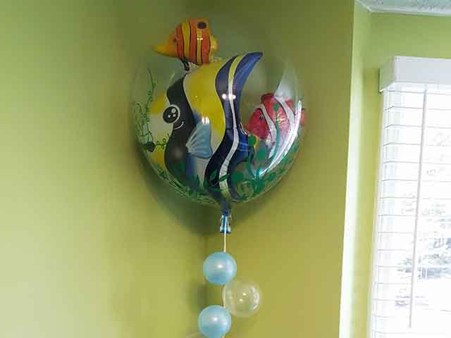 Floating Balloon Double Bubble fish with balloon bubbles attached