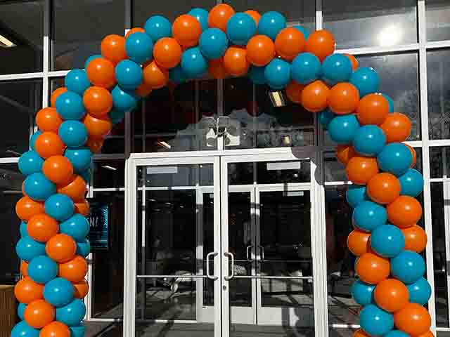 Grand Opening Balloon Arch