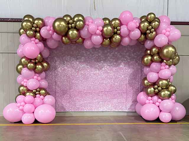 Organic Balloon Garland for cheer party